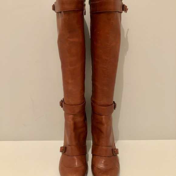 Modern Vintage Leather Boots - Picture 5 of 5